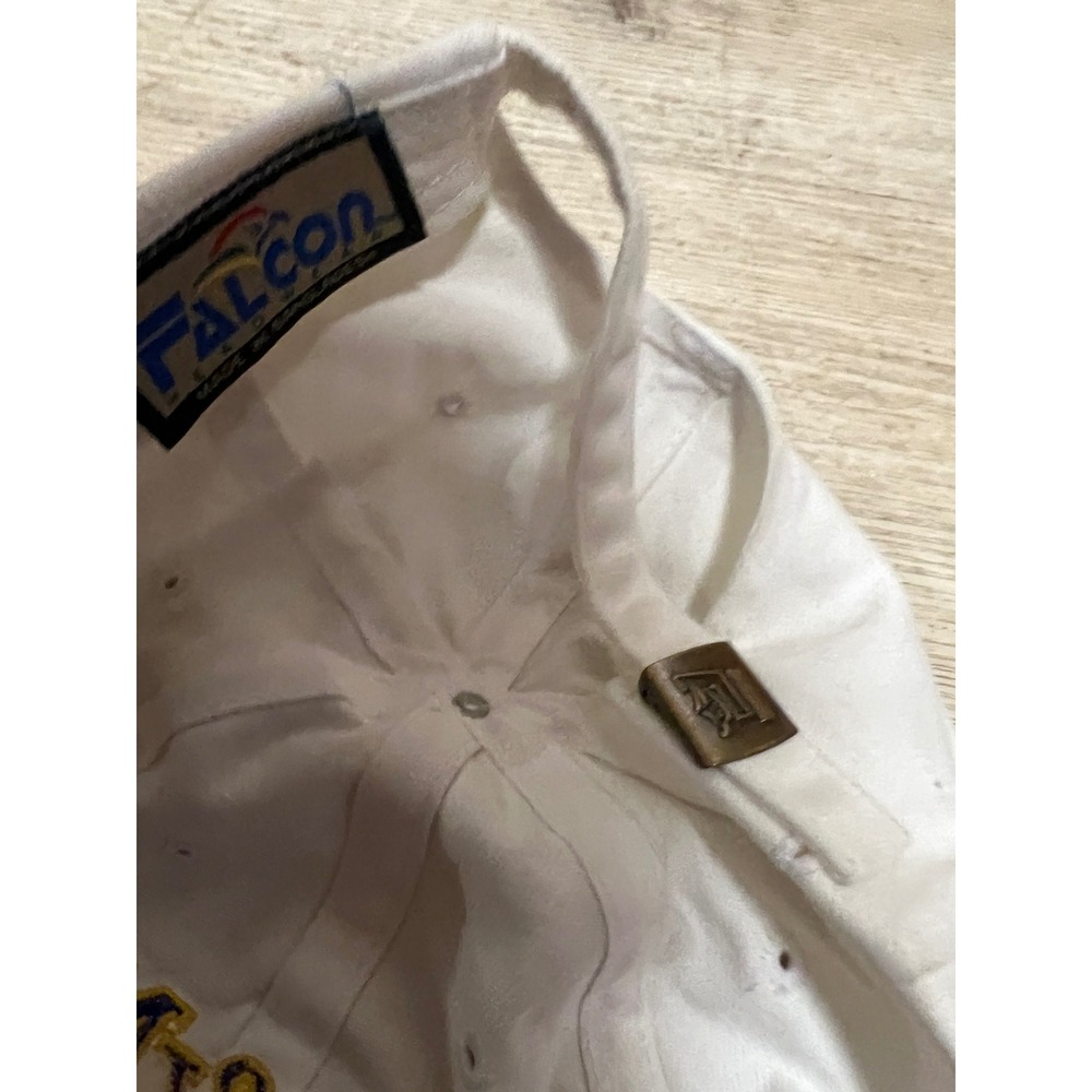 BB&N Circus White Baseball Cap Hat Mens Adjustable Vintage Ringling Bros 90s - Picture 8 of 8